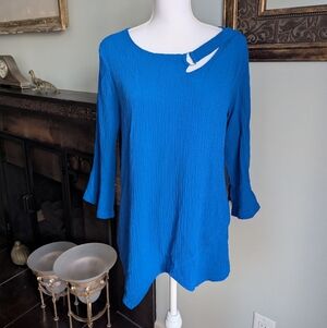 Ali Miles Tunic Womens Medium Blue 3/4 Sleeve Cut Out Layer Hem Crinkle